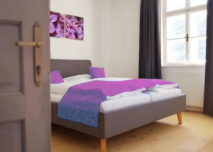 Gastehaus Zur Roten Wand Oberarnsdorf