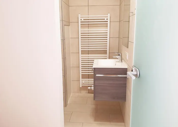 Gastehaus Zur Roten Wand *